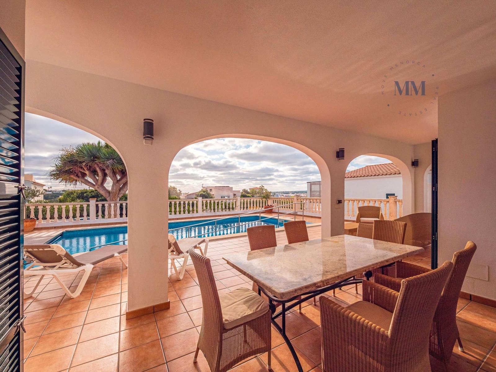 4 soveværelse Villa til salg i Mahon / Mao med swimmingpool garage - € 795.000 (Ref: 8784481)