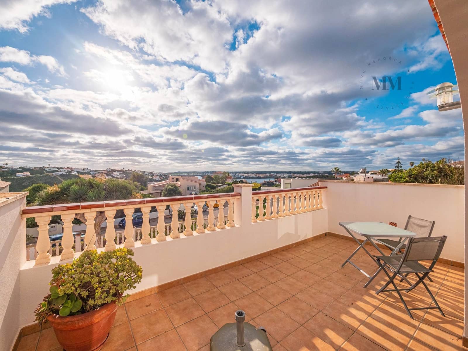 4 soveværelse Villa til salg i Mahon / Mao med swimmingpool garage - € 795.000 (Ref: 8784481)