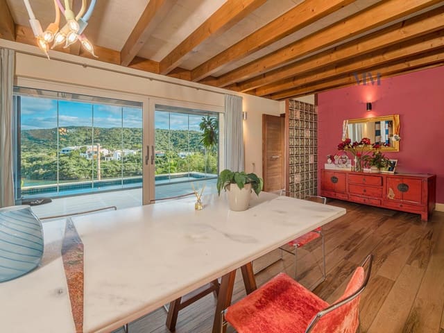 4 soverom Villa til salgs i Mahón / Maó med svømmebasseng garasje - € 2 960 000 (Ref: 8784482)