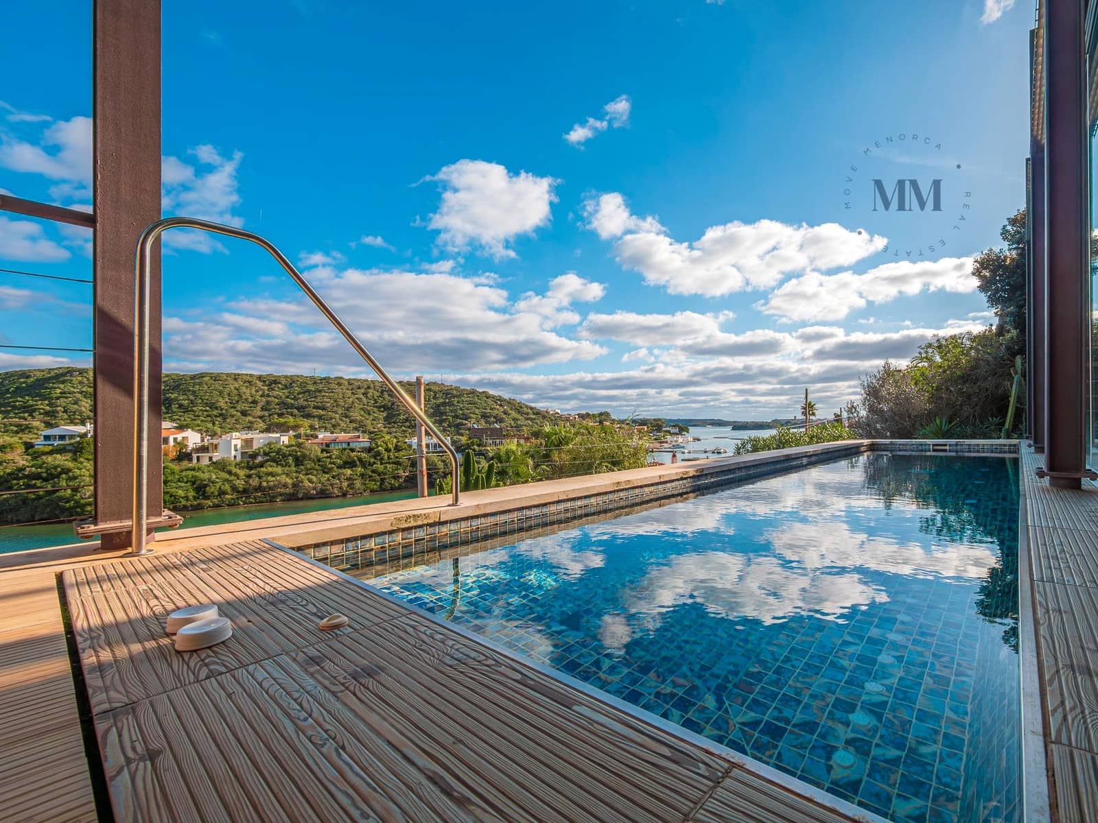 4 soverom Villa til salgs i Mahon / Mao med svømmebasseng garasje - € 2 960 000 (Ref: 8784482)