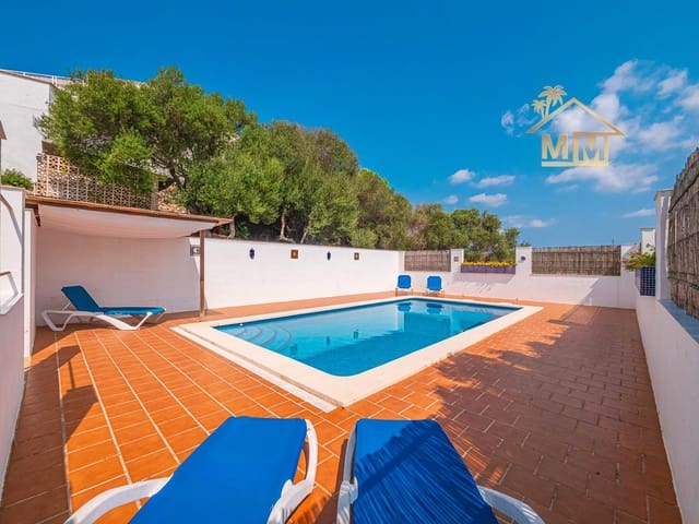 4 soveværelse Villa til salg i San Luis / Sant Lluís med swimmingpool garage - € 650.000 (Ref: 8784485)