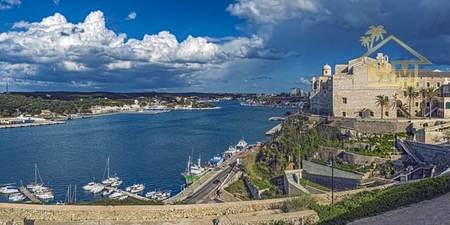 5 makuuhuone Maalaistalo myytävänä paikassa Mahón / Maó mukana uima-altaan - 2 900 000 € (Ref: 8784488)