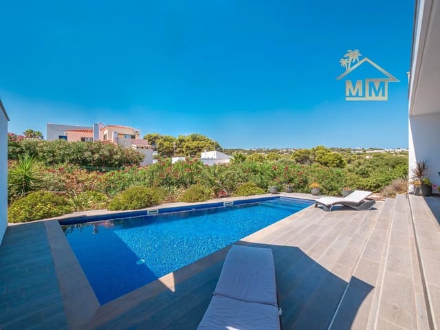 3 soverom Villa til salgs i Port d'Addaia, Es Mercadal med svømmebasseng - € 650 000 (Ref: 8784492)