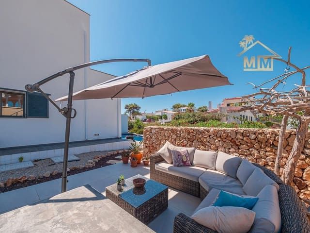 3 soverom Villa til salgs i Port d'Addaia, Es Mercadal med svømmebasseng - € 650 000 (Ref: 8784492)