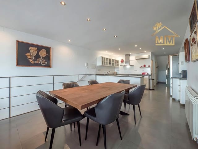 3 soverom Hus til salgs i Mahón / Maó - € 995 000 (Ref: 8784493)