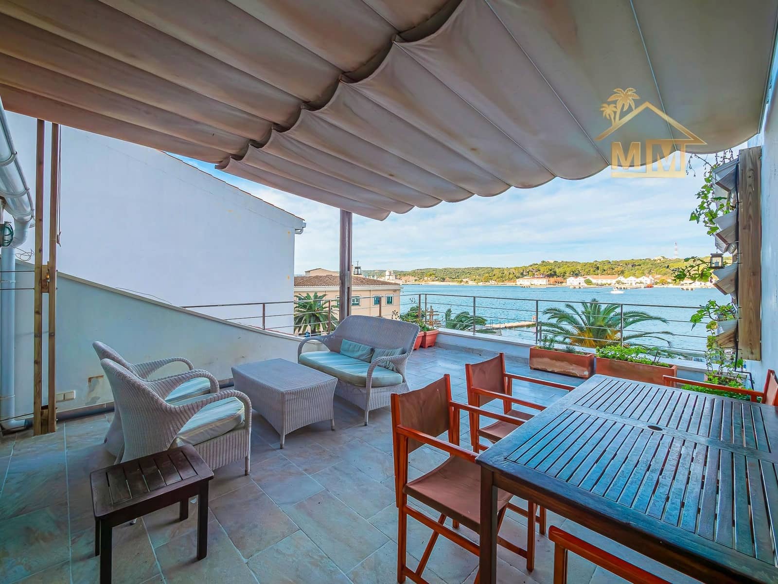 3 soverom Hus til salgs i Mahon / Mao - € 995 000 (Ref: 8784493)