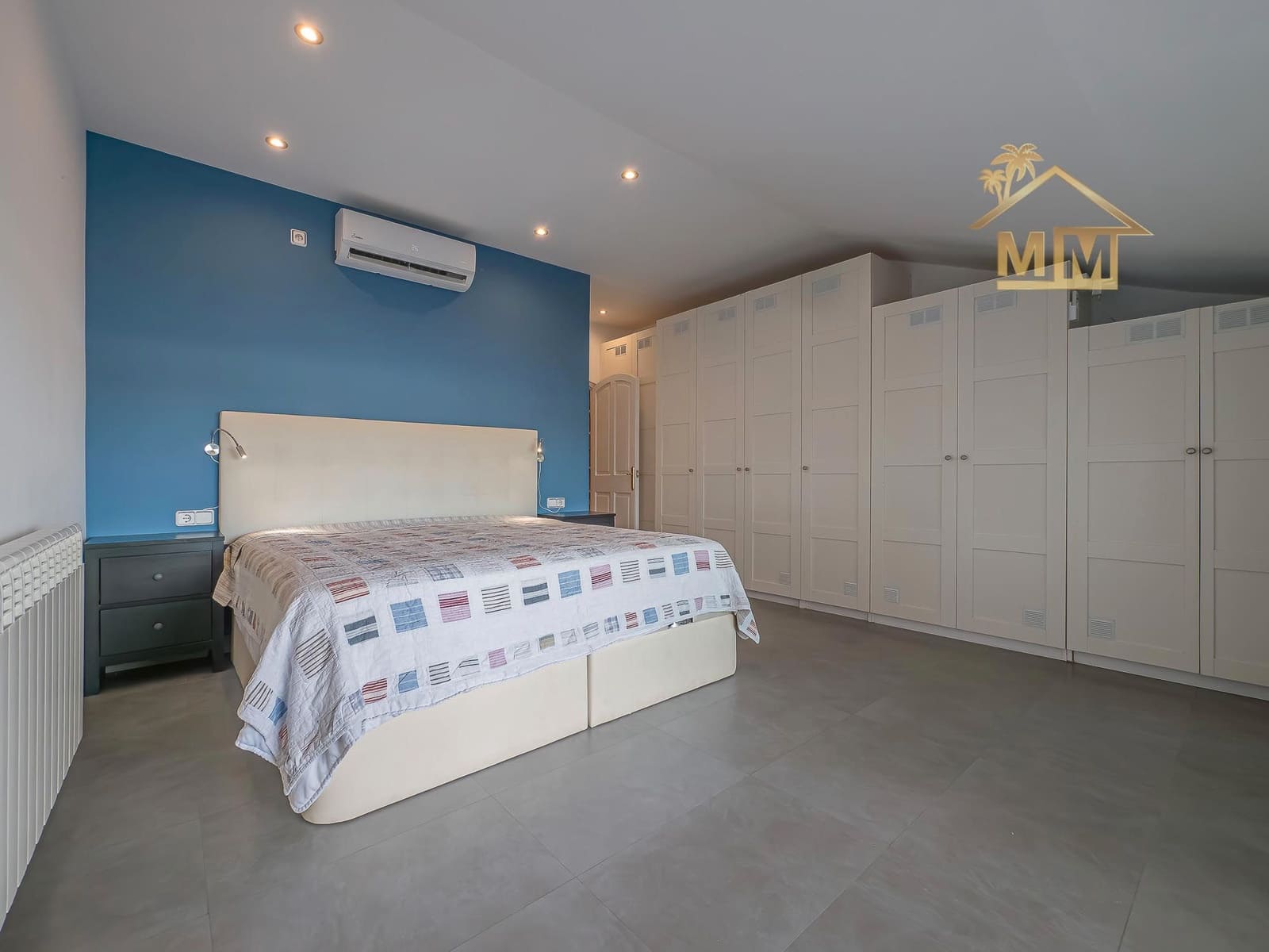 3 soverom Hus til salgs i Mahon / Mao - € 995 000 (Ref: 8784493)