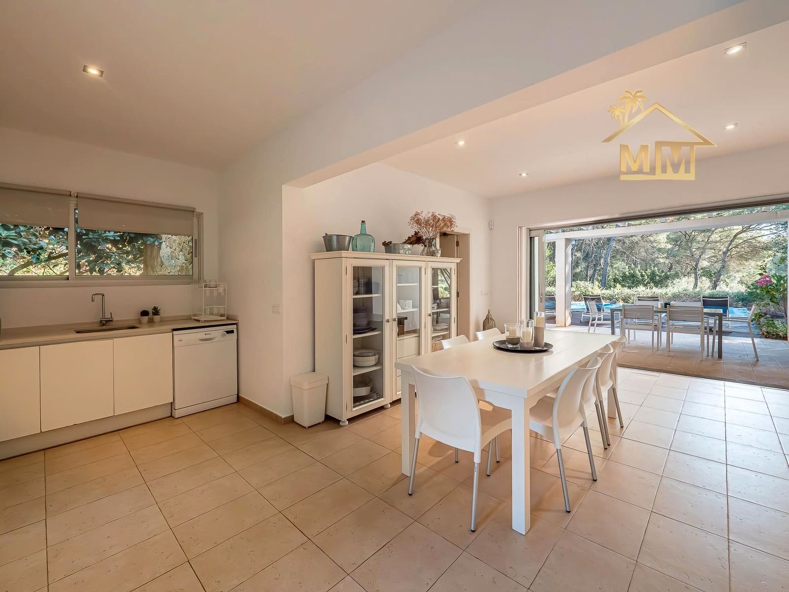 4 soveværelse Villa til salg i Es Mercadal med swimmingpool - € 850.000 (Ref: 8784494)