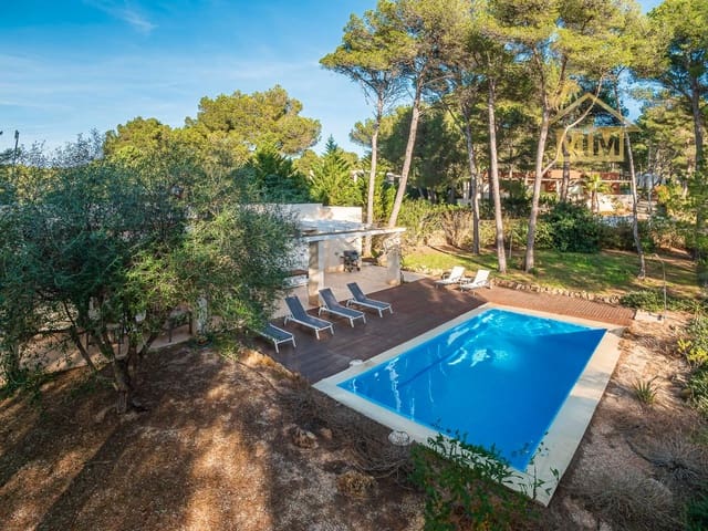 4 soveværelse Villa til salg i Son Parc, Es Mercadal med swimmingpool - € 850.000 (Ref: 8784494)