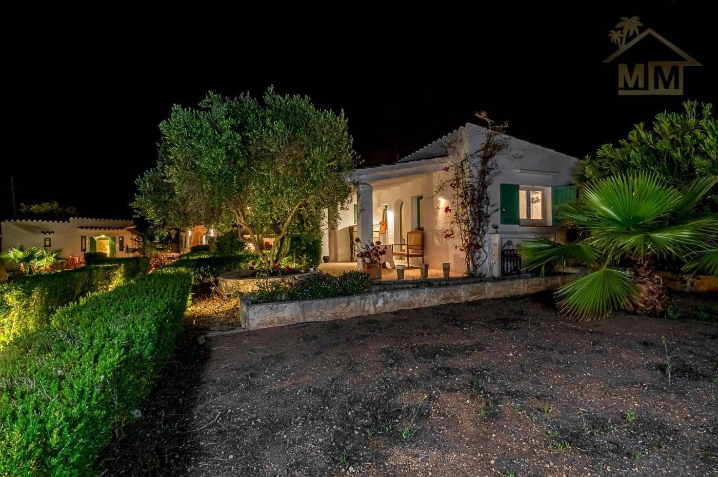 4 quarto Quinta/Casa Rural para venda em San Luis / Sant Lluis com garagem - 785 000 € (Ref: 8784501)