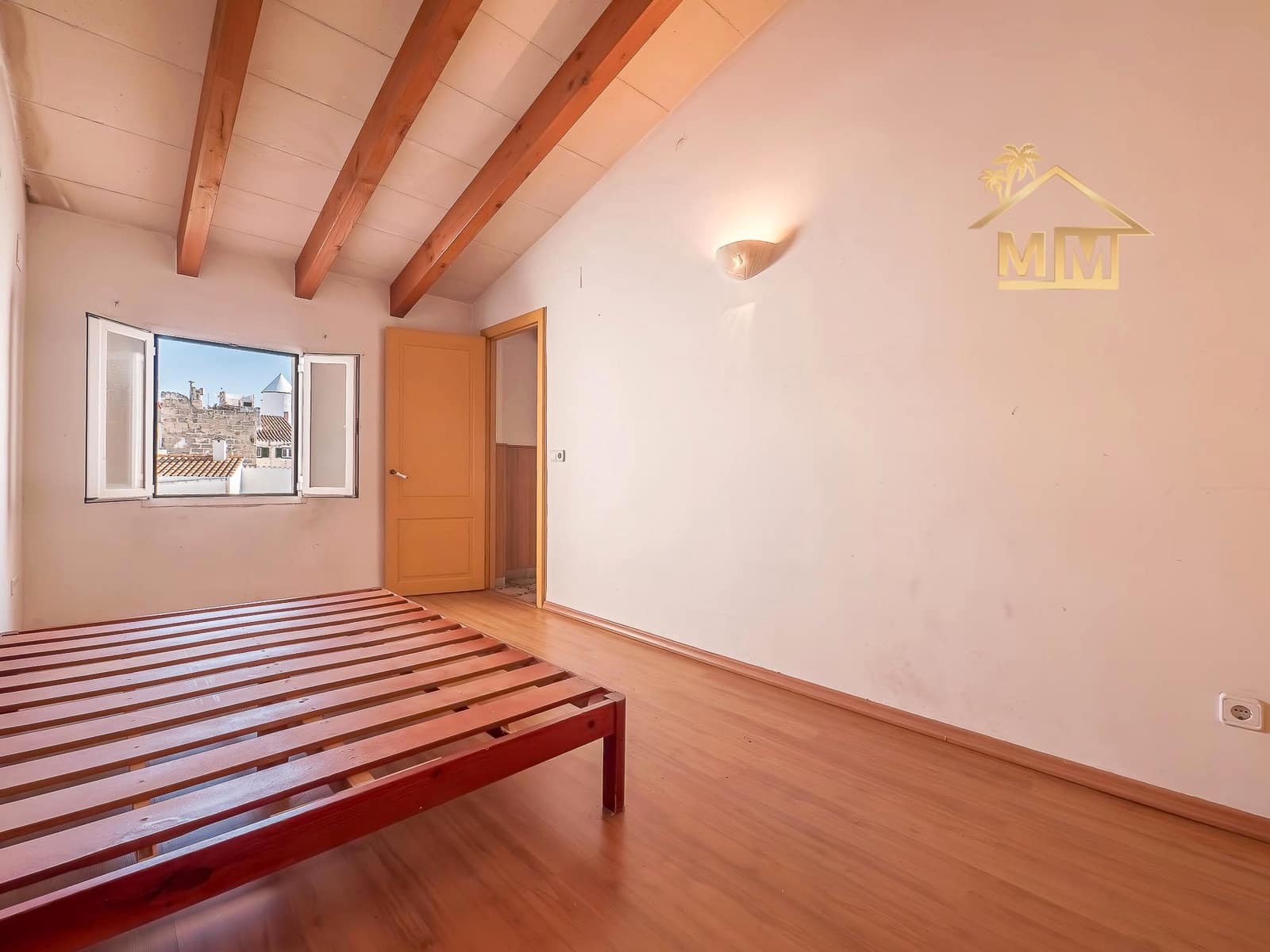 6 soveværelse Byhus til salg i Mahon / Mao - € 699.000 (Ref: 8784512)