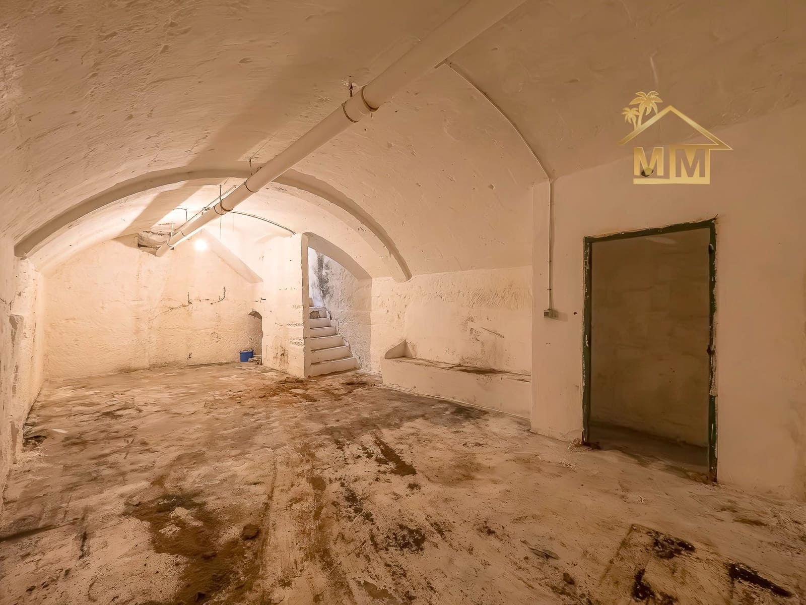 6 soveværelse Byhus til salg i Mahon / Mao - € 699.000 (Ref: 8784512)