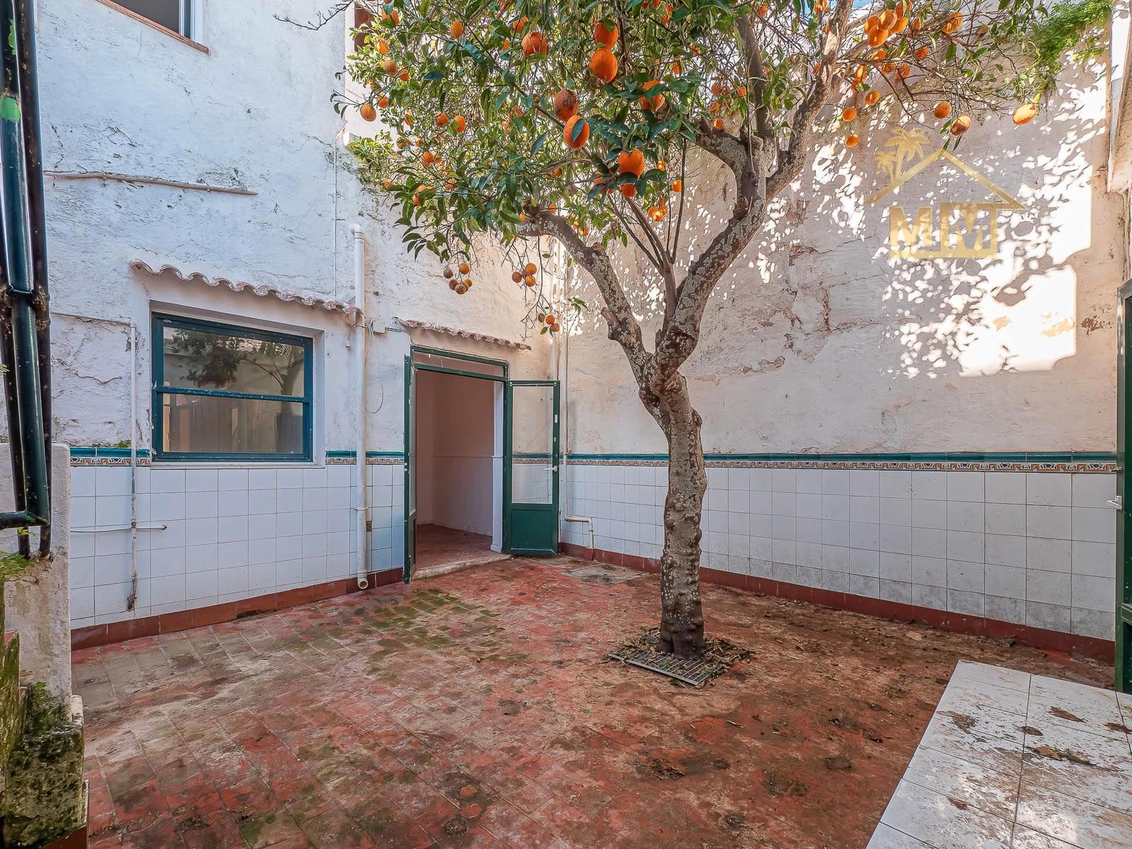 6 soveværelse Byhus til salg i Mahon / Mao - € 699.000 (Ref: 8784512)