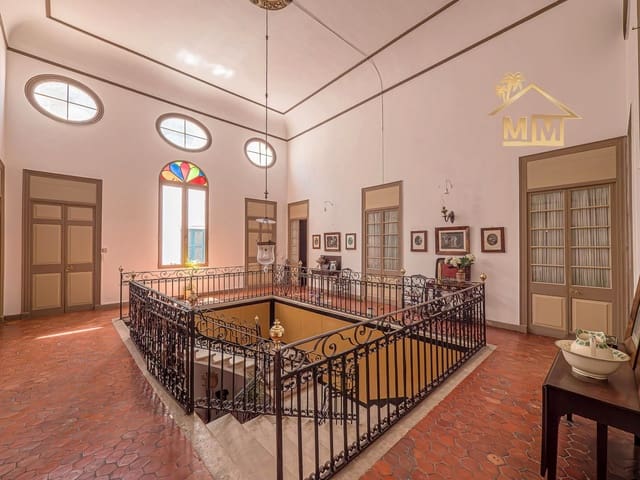 8 soveværelse Byhus til salg i Mahón / Maó - € 2.700.000 (Ref: 8784515)