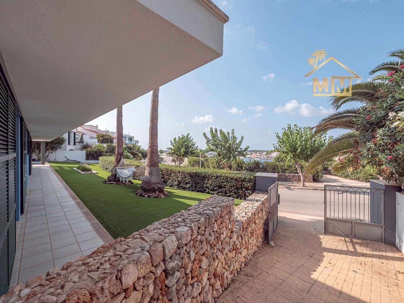 5 soveværelse Villa til salg i Cala Llonga med swimmingpool garage - € 1.850.000 (Ref: 8784520)