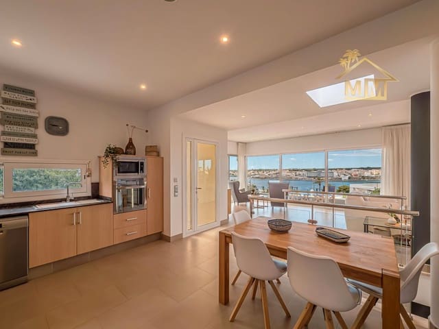 5 soveværelse Villa til salg i Cala Llonga, Mahón / Maó med swimmingpool garage - € 1.850.000 (Ref: 8784520)