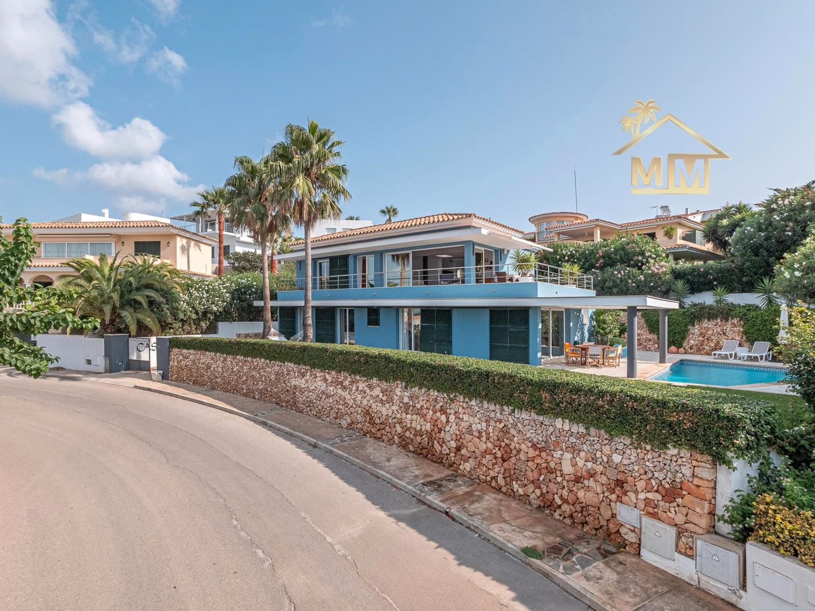 5 soveværelse Villa til salg i Cala Llonga med swimmingpool garage - € 1.850.000 (Ref: 8784520)