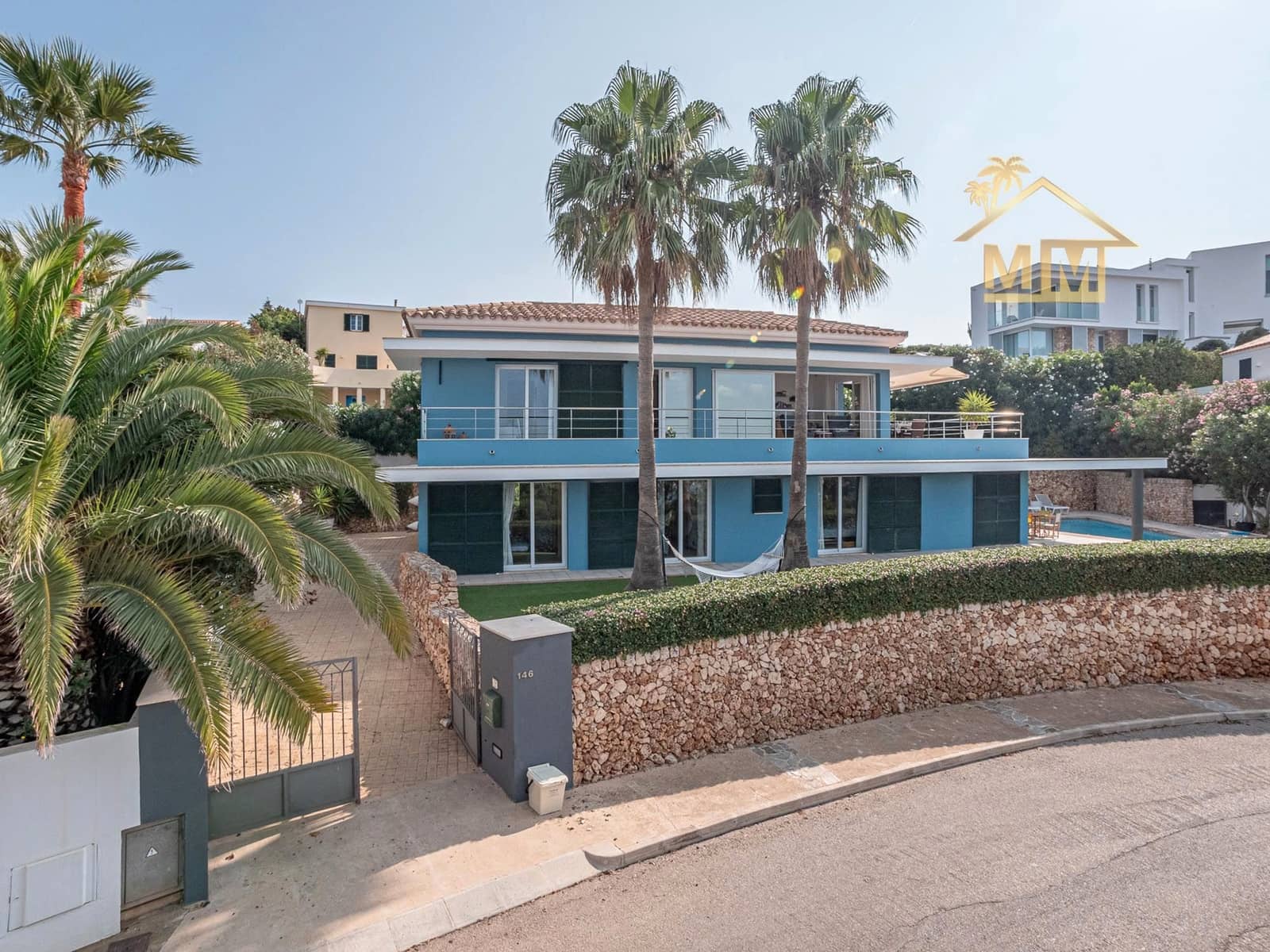 5 soveværelse Villa til salg i Cala Llonga med swimmingpool garage - € 1.850.000 (Ref: 8784520)
