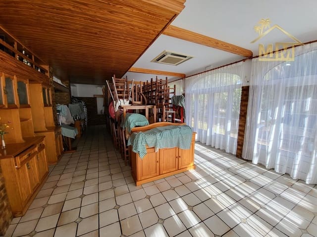 6 makuuhuone Ravintola/baari myytävänä paikassa Son Parc, Es Mercadal - 980 000 € (Ref: 8784531)