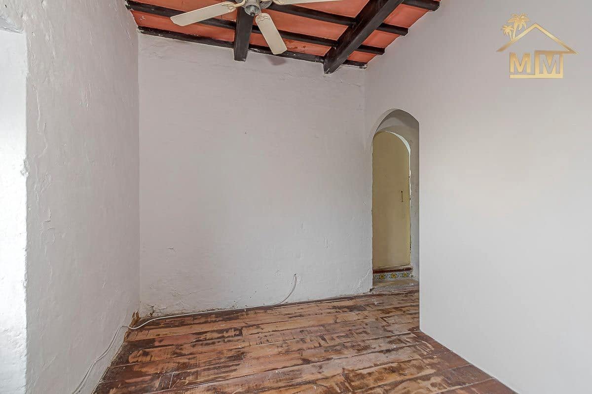 Finca/Landhuis te koop in Es Castell - € 850.000 (Ref: 8784551)