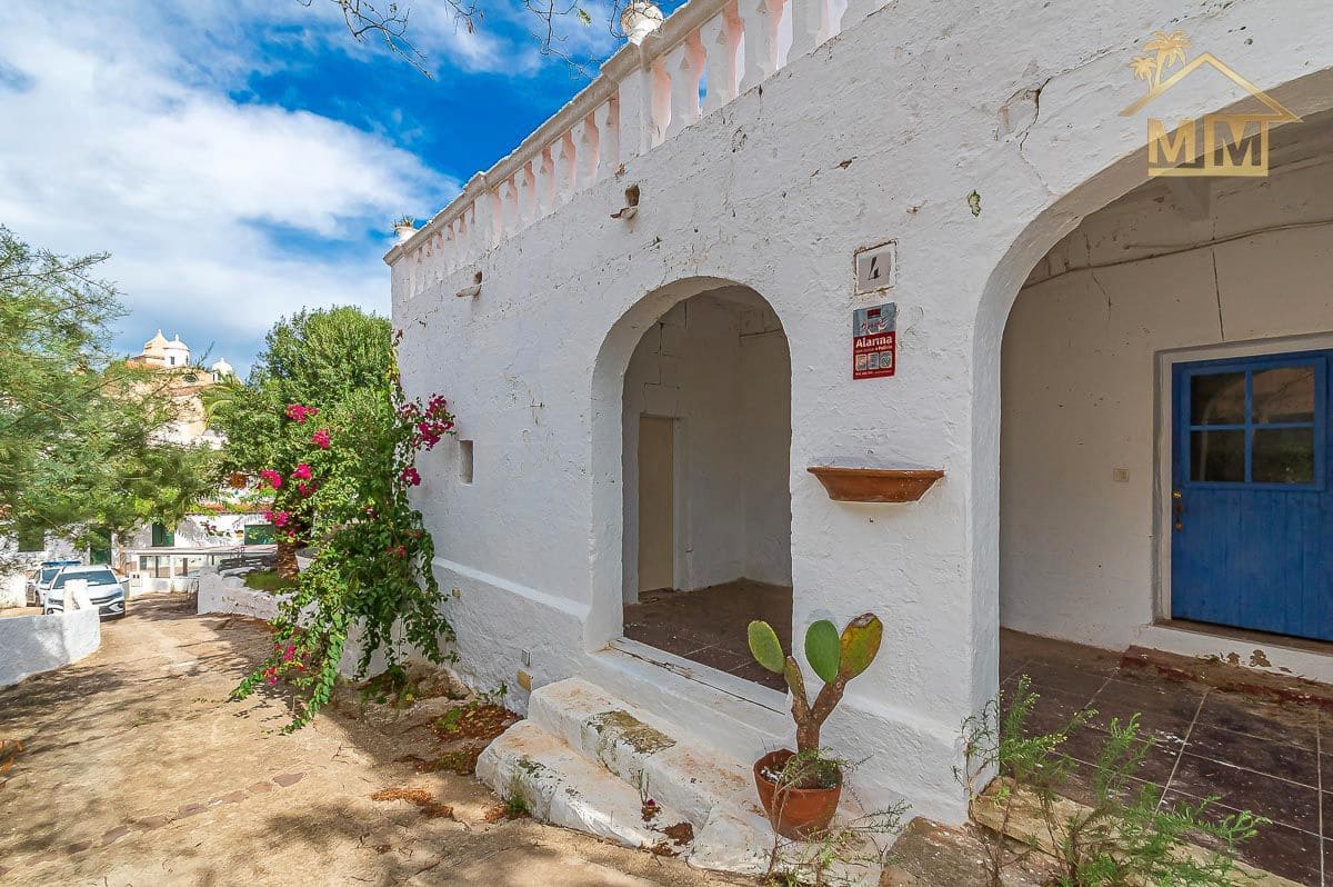Finca/Landhuis te koop in Es Castell - € 850.000 (Ref: 8784551)