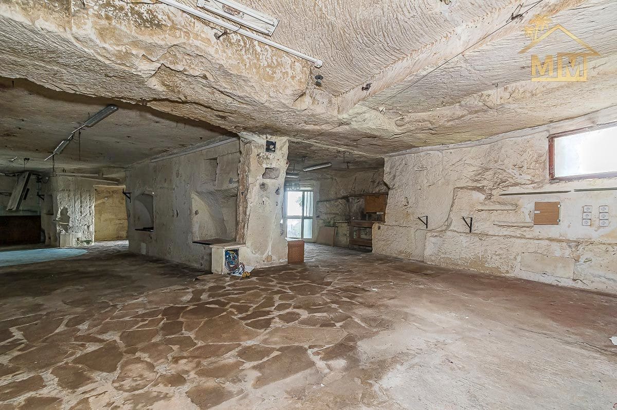 Finca/Landhuis te koop in Es Castell - € 850.000 (Ref: 8784551)