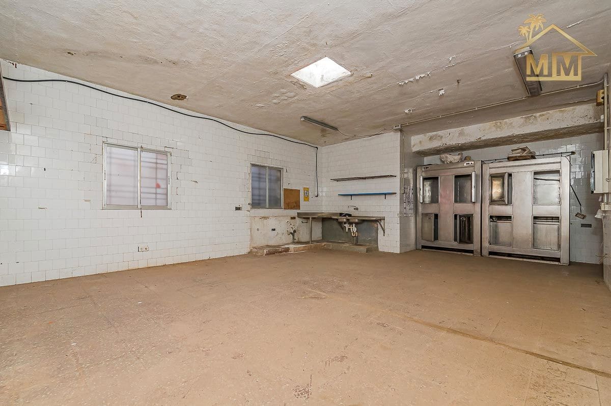 Finca/Landhuis te koop in Es Castell - € 850.000 (Ref: 8784551)