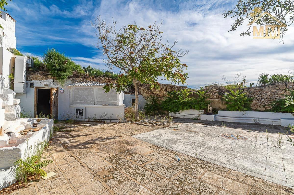 Finca/Landhuis te koop in Es Castell - € 850.000 (Ref: 8784551)