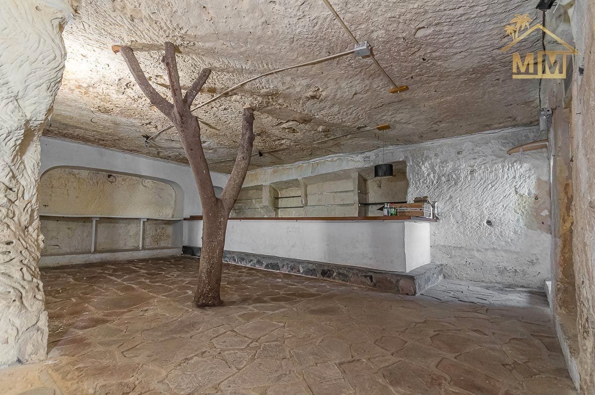 Finca/Landhuis te koop in Es Castell - € 850.000 (Ref: 8784551)