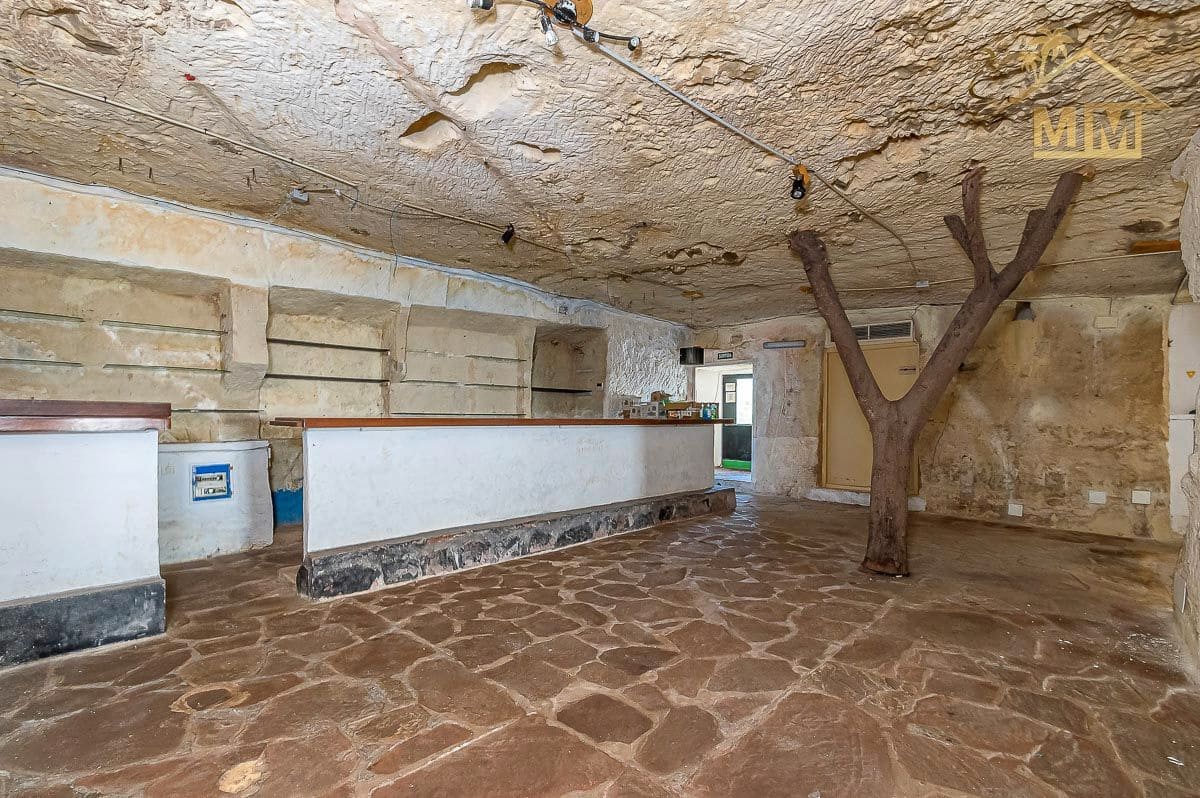 Finca/Landhuis te koop in Es Castell - € 850.000 (Ref: 8784551)