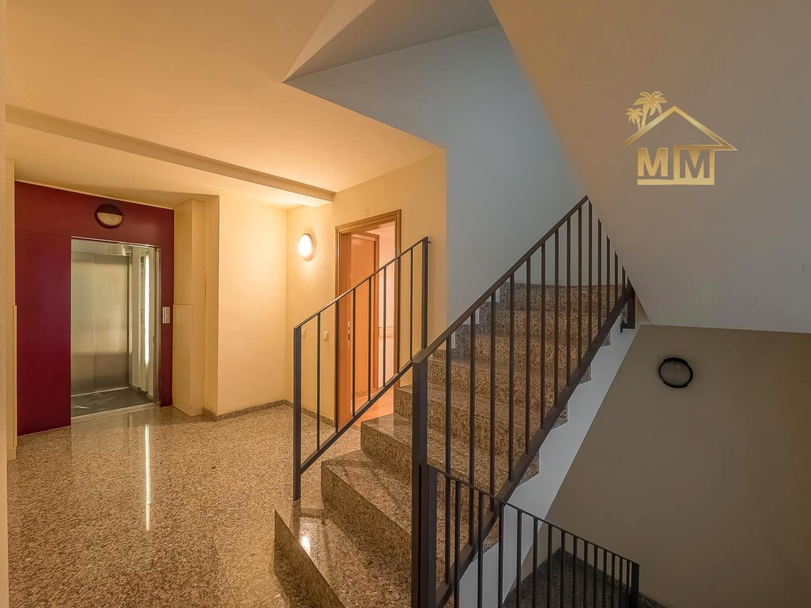 Garage til salg i Mahon / Mao - € 25.000 (Ref: 8784553)