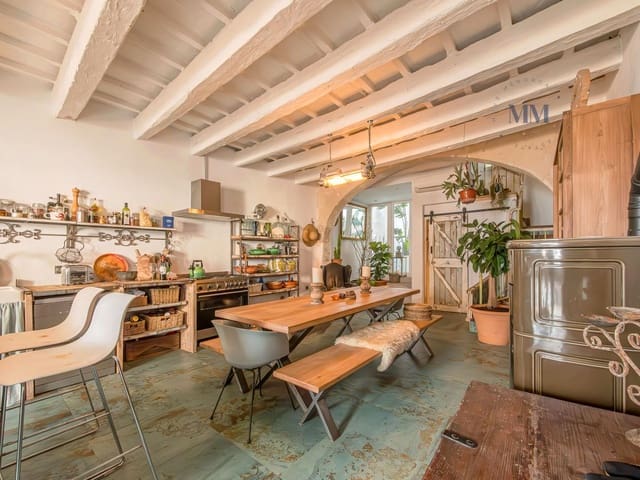 2 soveværelse Byhus til salg i Mahón / Maó - € 835.000 (Ref: 8842429)