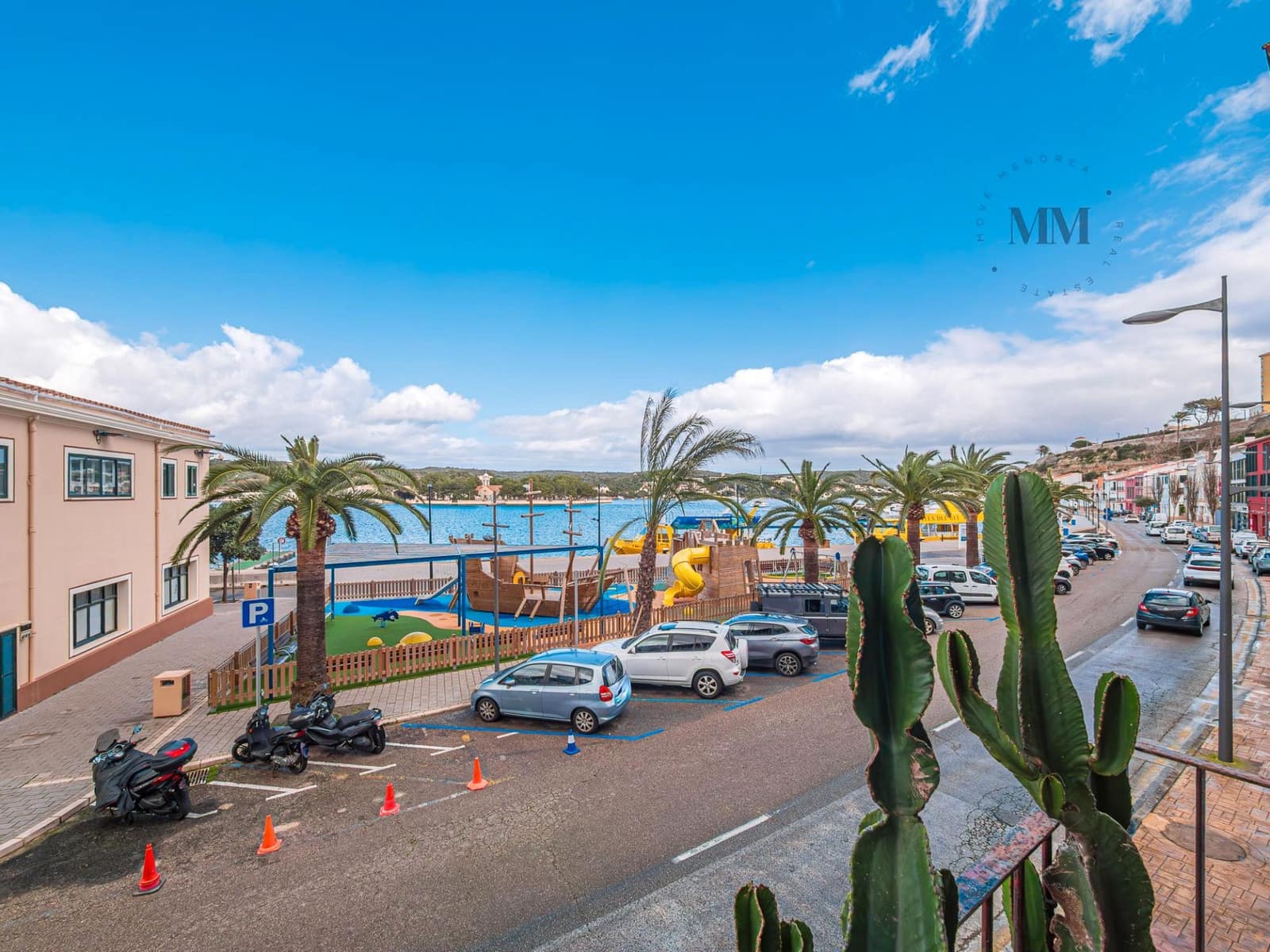 2 soverom Hus til salgs i Mahon / Mao - € 835 000 (Ref: 8842429)