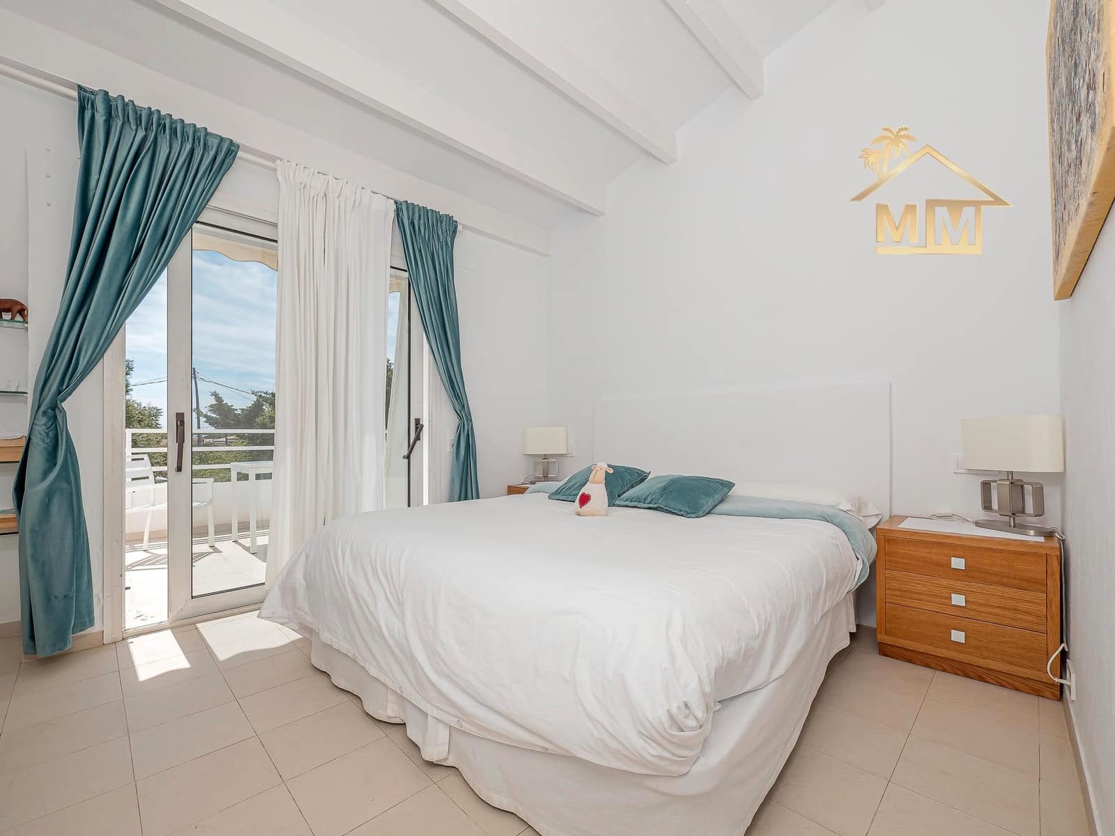 8 quarto Moradia para venda em Es Castell com piscina - 1 250 000 € (Ref: 8880650)