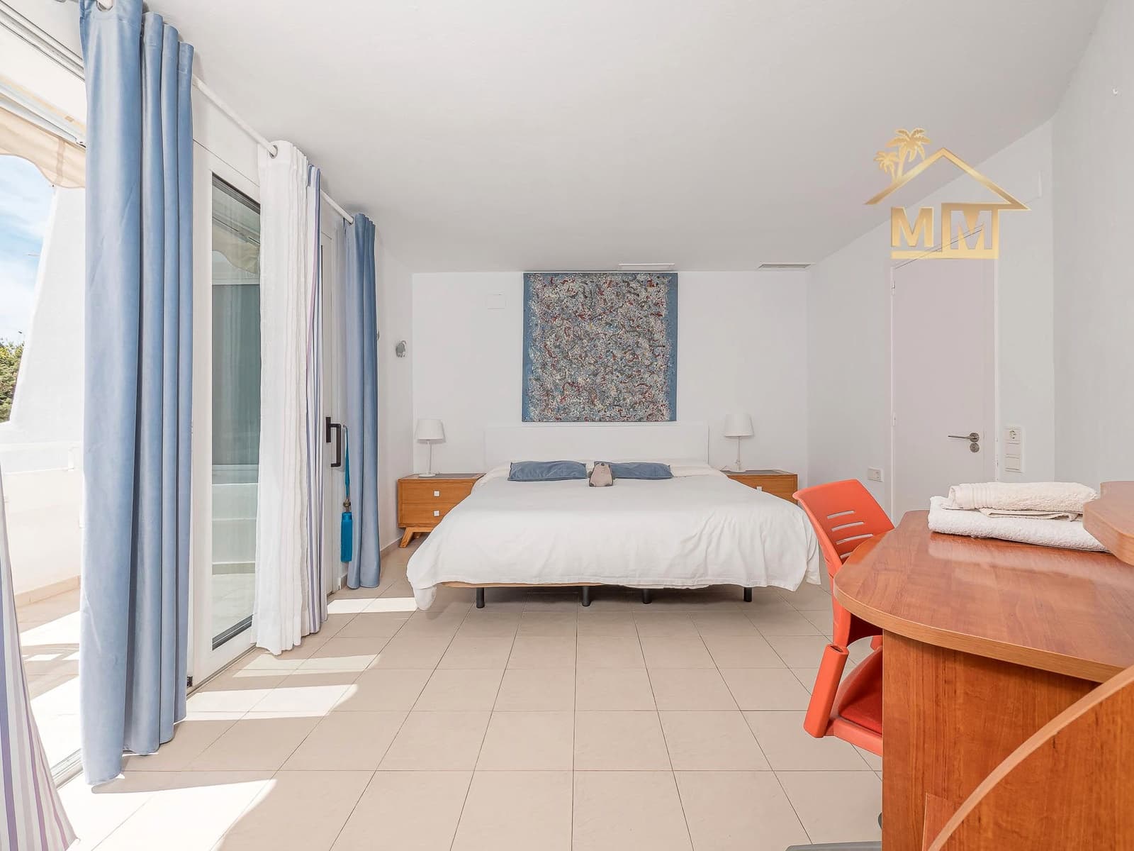 8 quarto Moradia para venda em Es Castell com piscina - 1 250 000 € (Ref: 8880650)