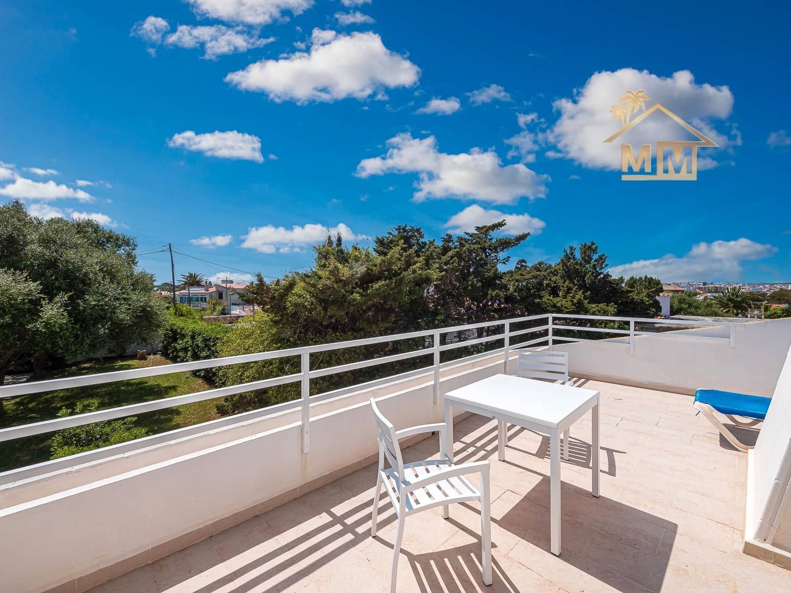 8 quarto Moradia para venda em Es Castell com piscina - 1 250 000 € (Ref: 8880650)