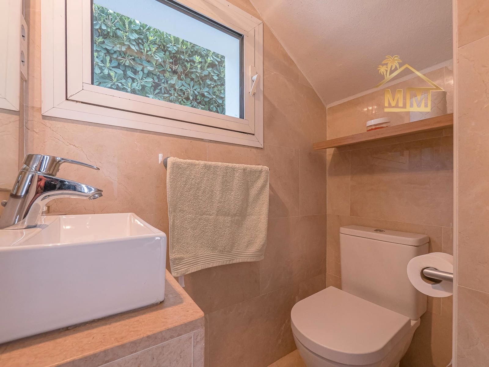 8 quarto Moradia para venda em Es Castell com piscina - 1 250 000 € (Ref: 8880650)