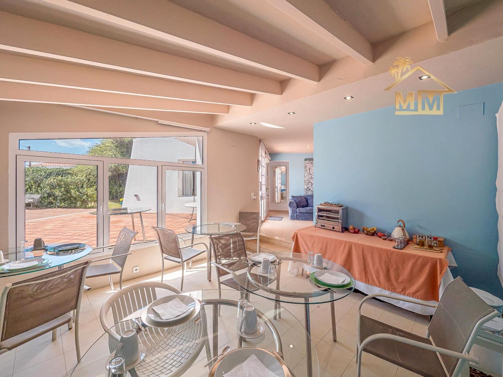 8 quarto Moradia para venda em Es Castell com piscina - 1 250 000 € (Ref: 8880650)