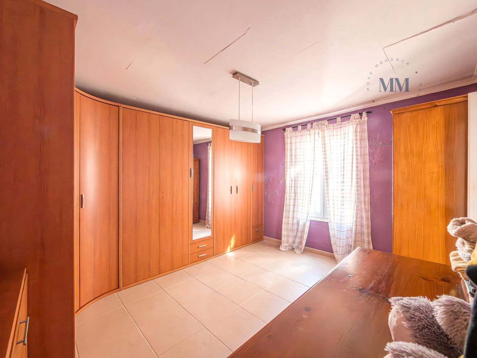 6 bedroom Townhouse for sale in Es Castell - € 520,000 (Ref: 8882271)