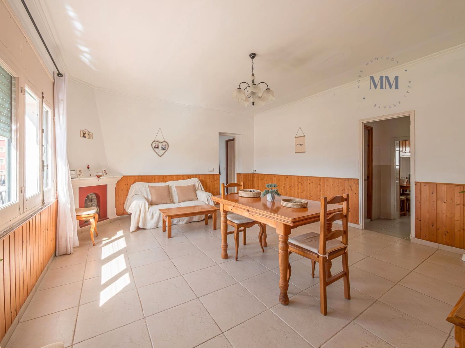 6 bedroom Townhouse for sale in Es Castell - € 520,000 (Ref: 8882271)