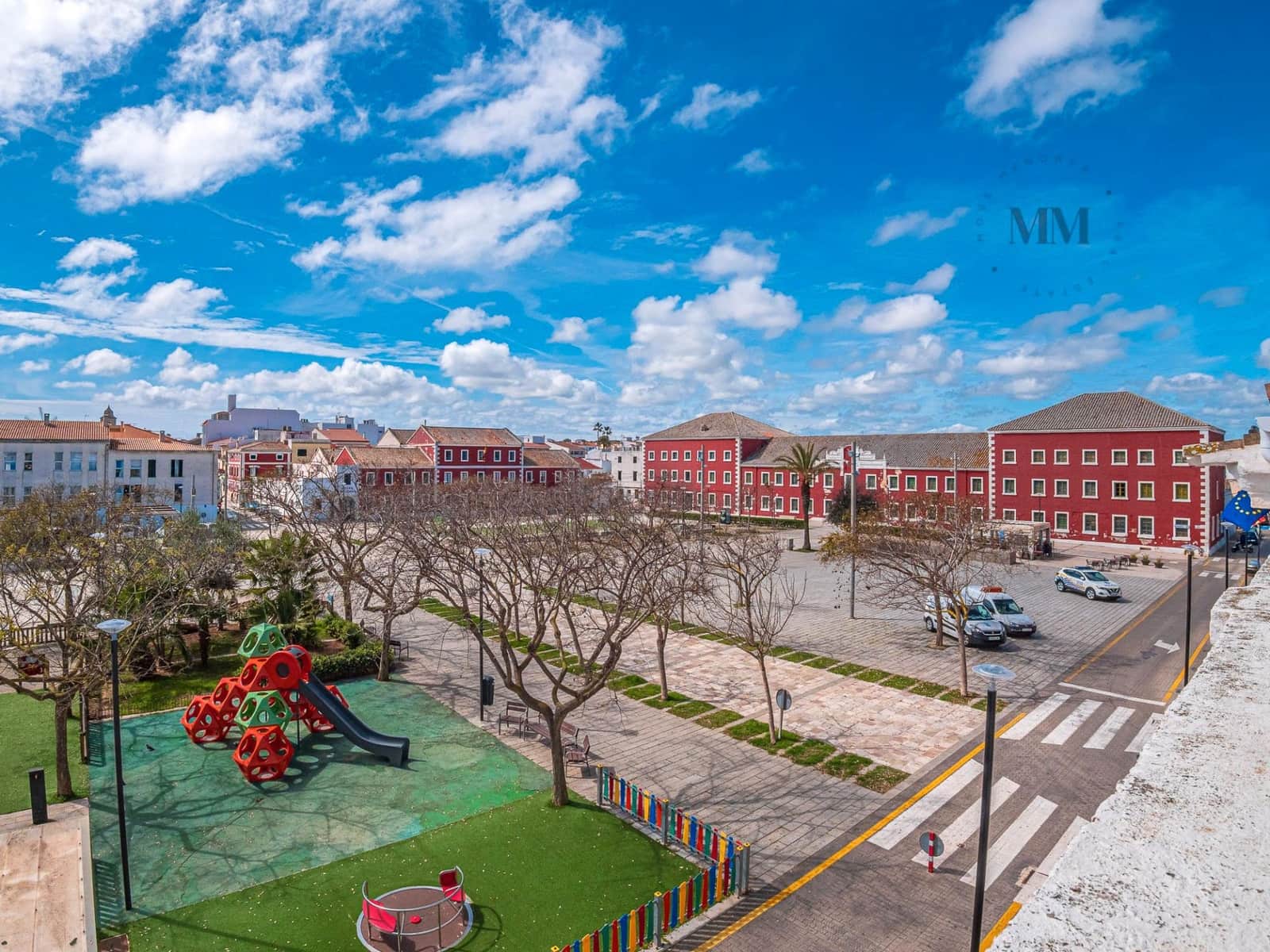 6 bedroom Townhouse for sale in Es Castell - € 520,000 (Ref: 8882271)
