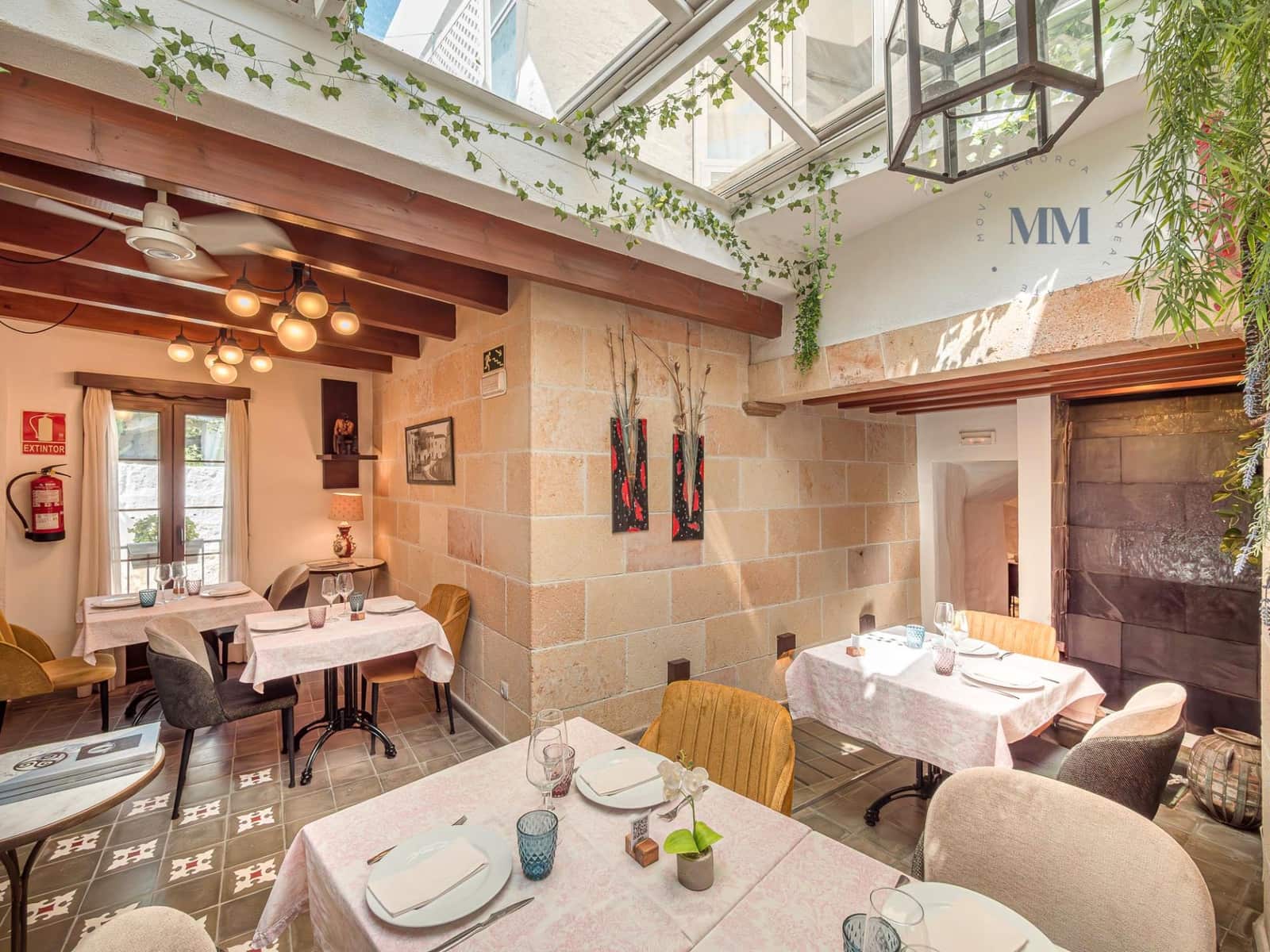 1 soveværelse Restaurant/Bar til salg i Es Mercadal - € 420.000 (Ref: 9082594)