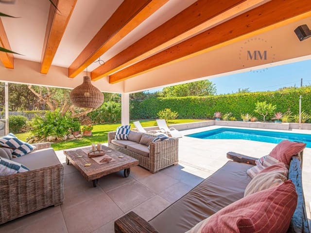4 soveværelse Villa til salg i Es Castell med swimmingpool garage - € 1.350.000 (Ref: 9108007)