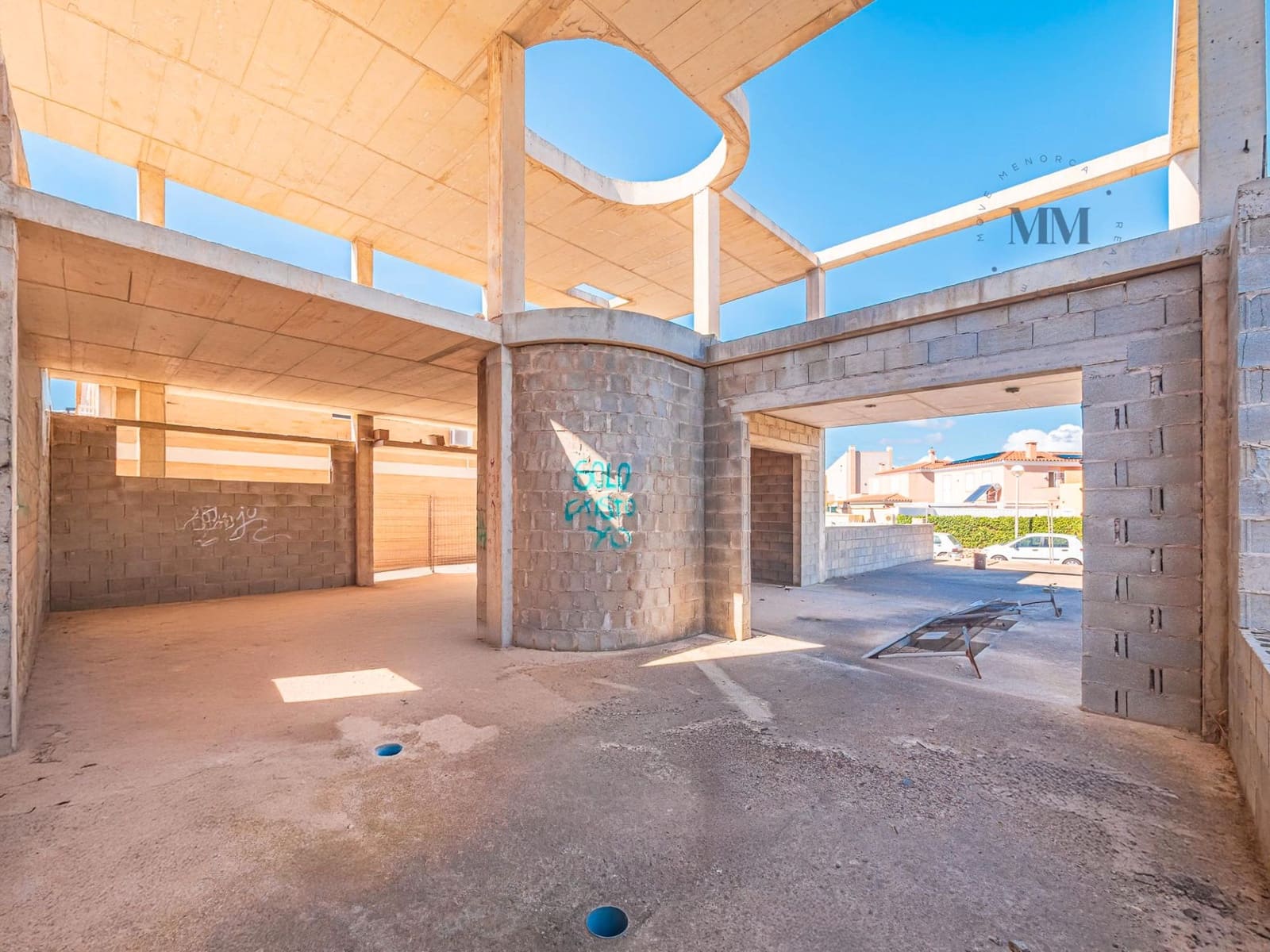 4 soveværelse Villa til salg i Mahon / Mao med swimmingpool garage - € 680.000 (Ref: 9319823)