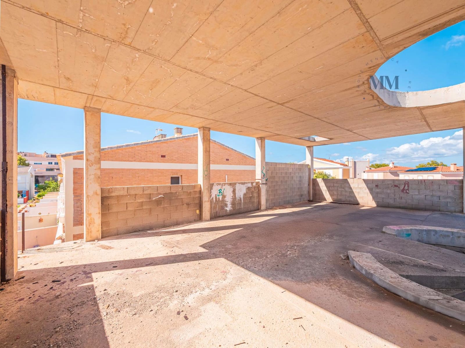 4 soveværelse Villa til salg i Mahon / Mao med swimmingpool garage - € 680.000 (Ref: 9319823)