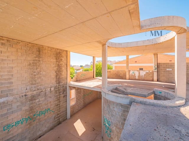 4 soveværelse Villa til salg i Mahón / Maó med swimmingpool garage - € 680.000 (Ref: 9319823)