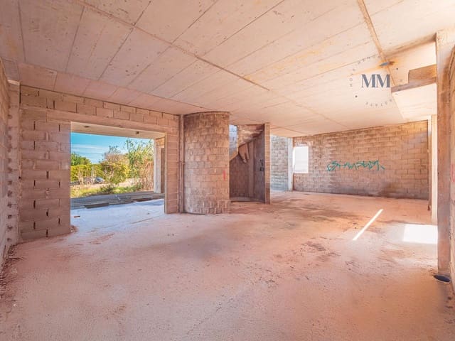 4 soveværelse Villa til salg i Mahón / Maó med swimmingpool garage - € 680.000 (Ref: 9319823)