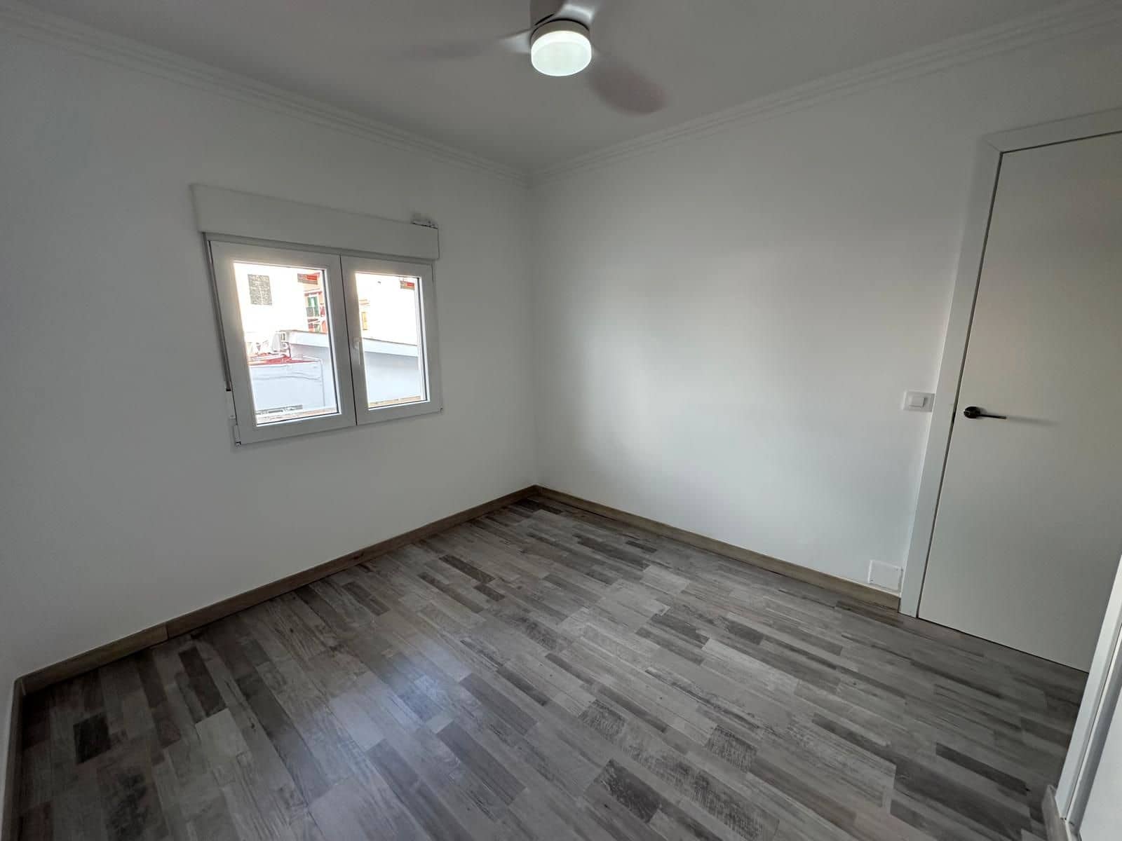 3 chambre Appartement à vendre à Es Castell - 299 000 € (Ref: 9319824)