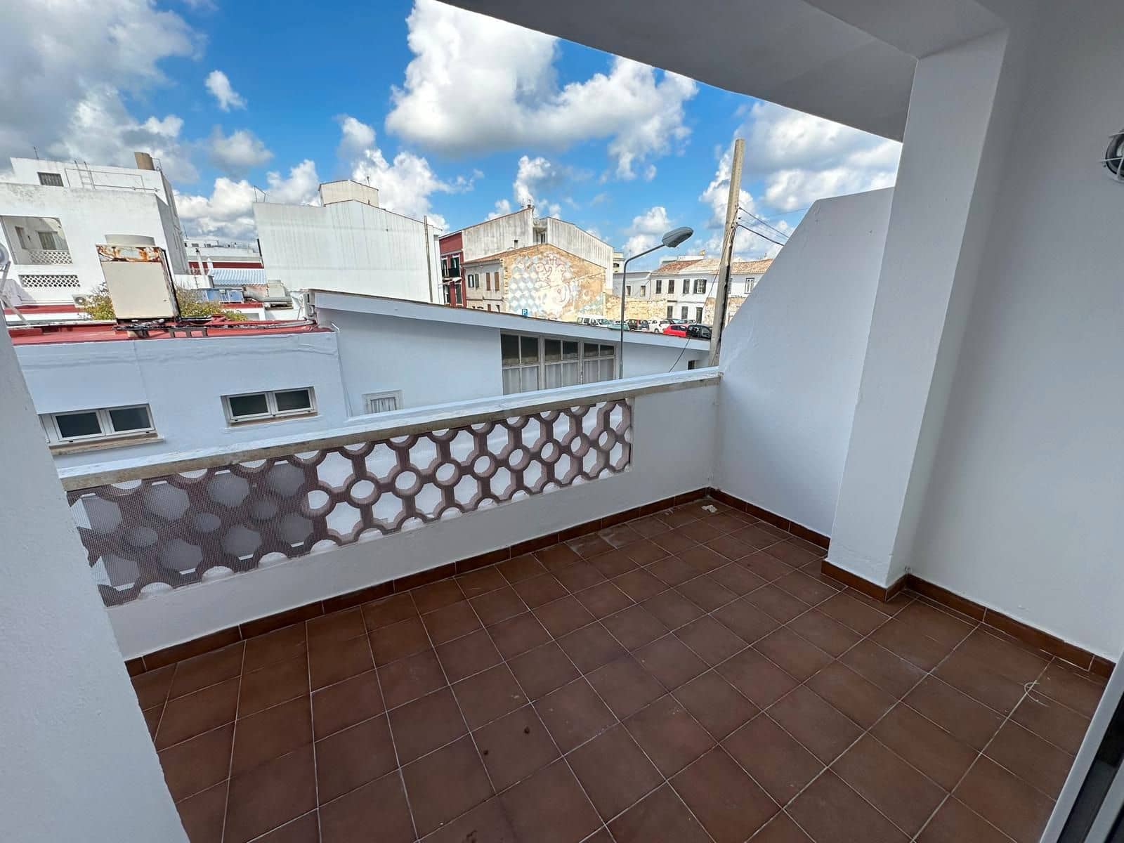 3 chambre Appartement à vendre à Es Castell - 299 000 € (Ref: 9319824)