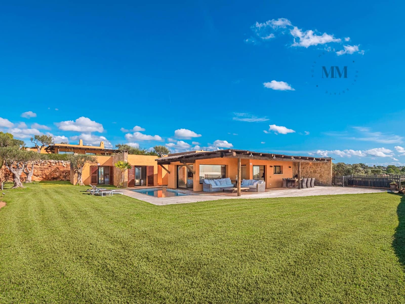 5 soveværelse Villa til salg i San Luis / Sant Lluis med swimmingpool garage - € 1.910.000 (Ref: 9386155)